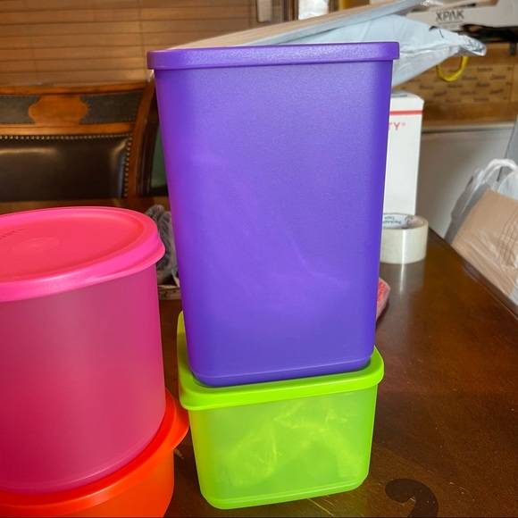 Tupperware Fridge Storage Containers Set - Picture 2 of 9